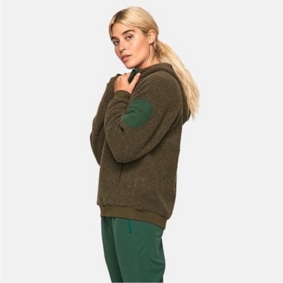 Outdoor Voices MegaFleece wool half zip sweater hoodie athleisure lounge small S - Picture 8 of 12
